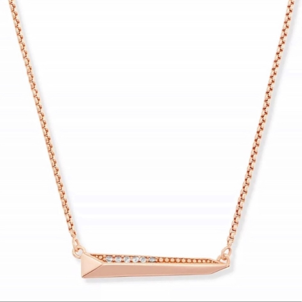 Kendra Scott necklace!🦋